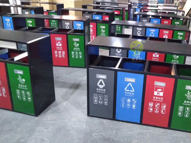 提升公共空間品質(zhì)，深圳金屬垃圾桶助你一臂之力